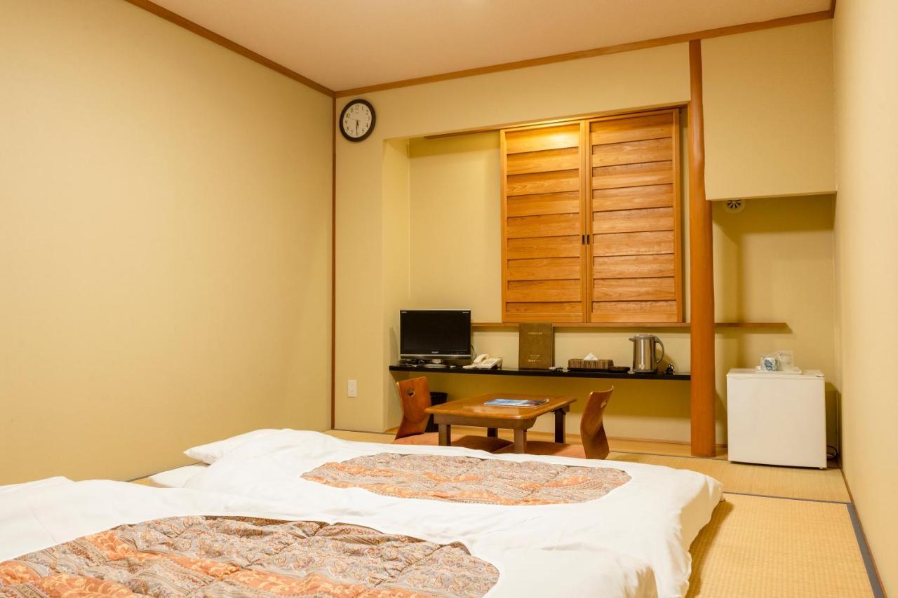 Kumamoto Ichibamae Business Kurenai Hotel Экстерьер фото